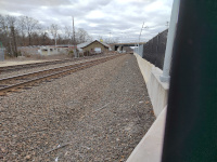 A view of the extant Amtrak Hartford Line and New Haven Freight Stations at Newington, looking towards Willard Ave